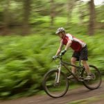 Inúmeras Trilhas de Biking